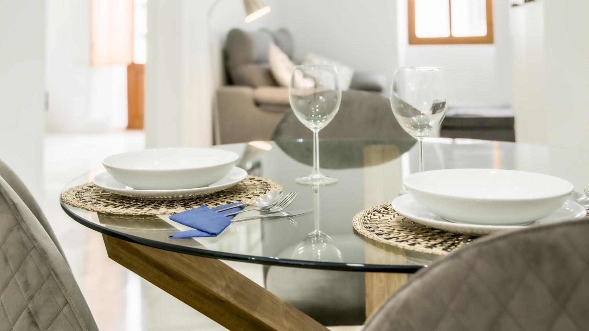 Catalina Suites Apartments Downtown Valenza Esterno foto
