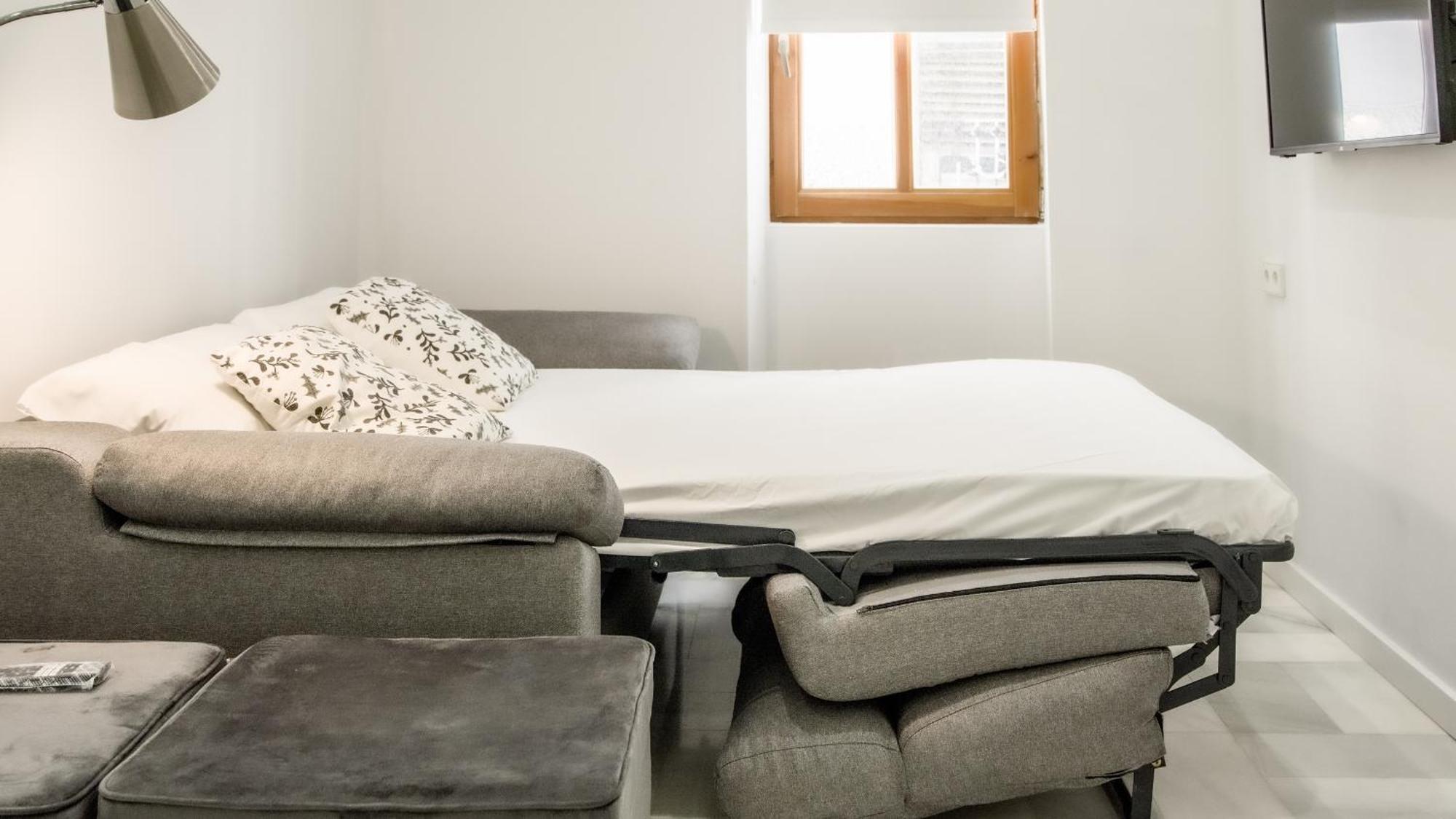 Catalina Suites Apartments Downtown Valenza Esterno foto