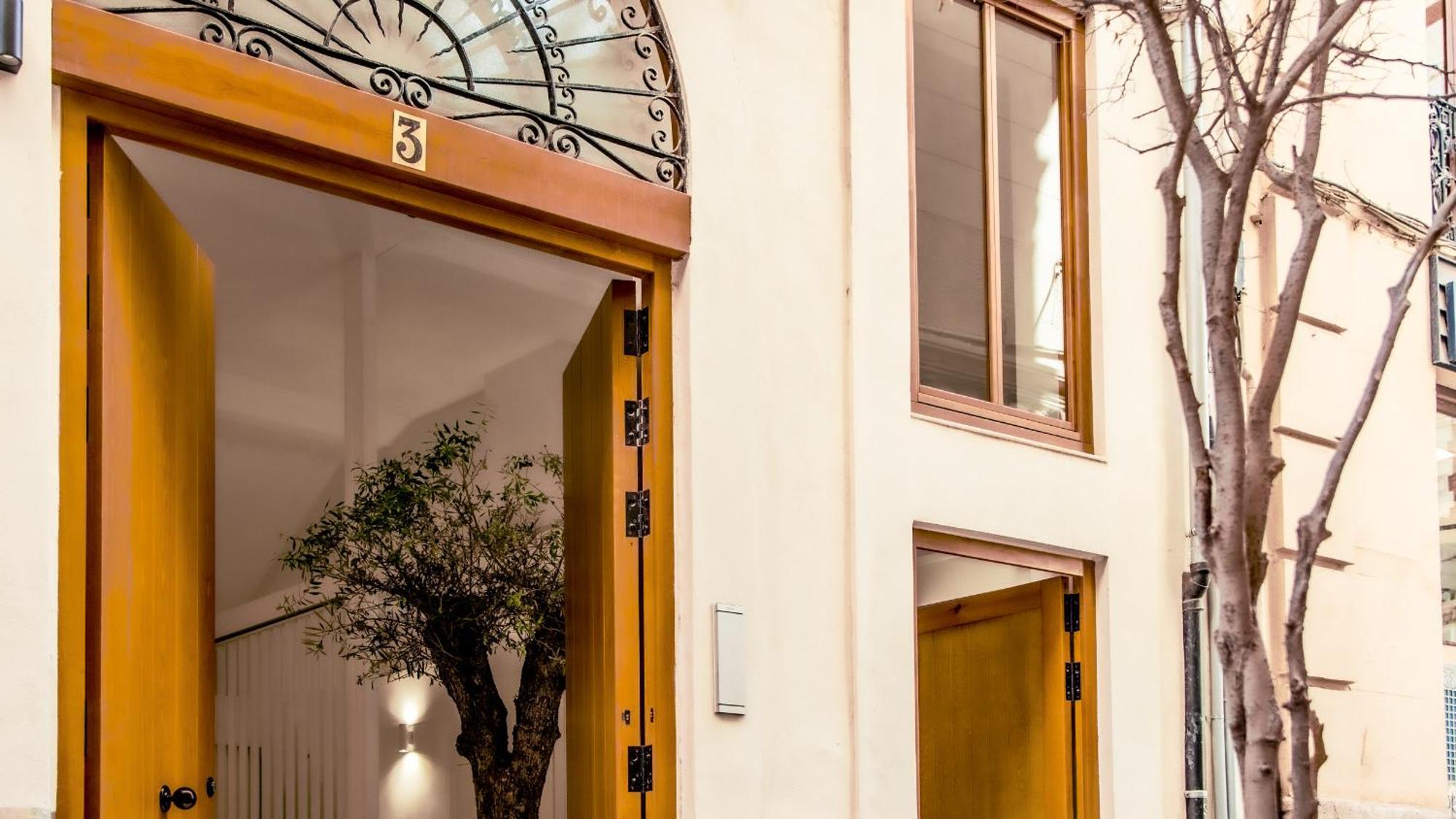 Catalina Suites Apartments Downtown Valenza Esterno foto