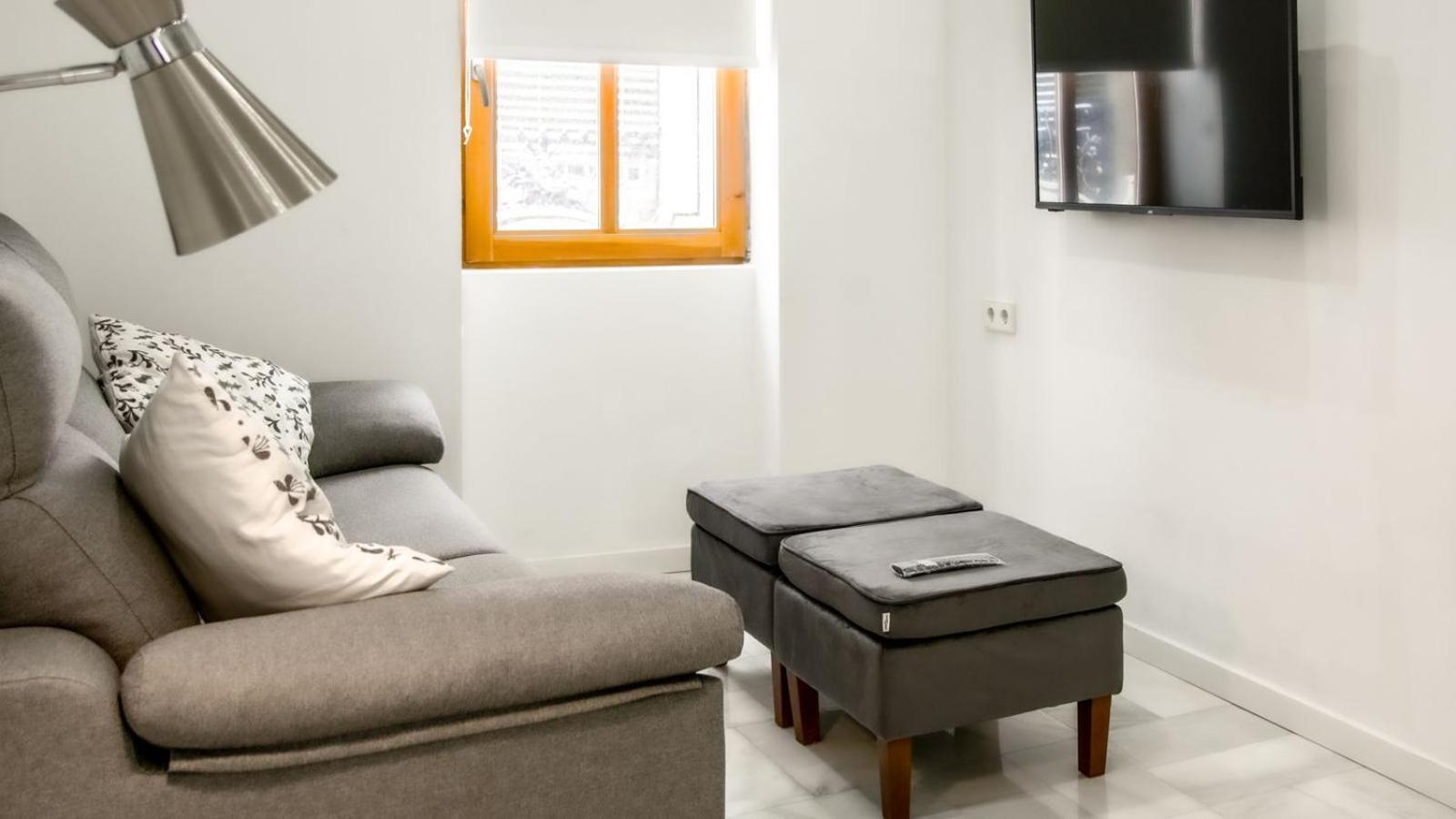Catalina Suites Apartments Downtown Valenza Esterno foto